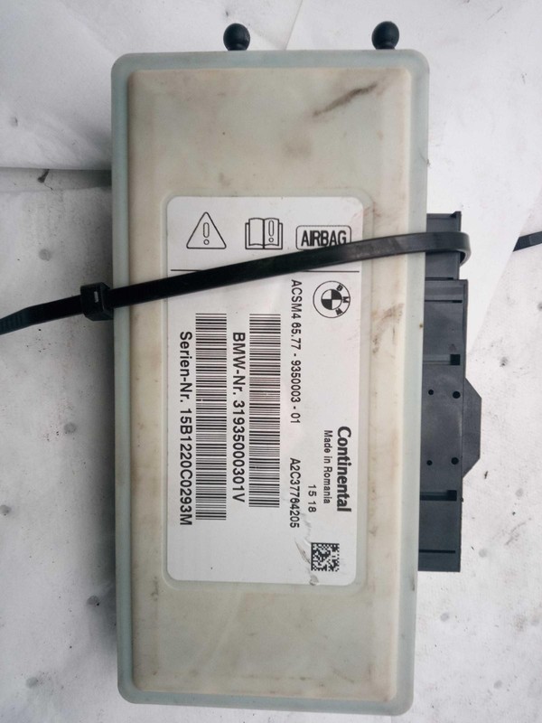 Used Front Body Control Module fits: 2015 Bmw 328I Body Control BCM front electr