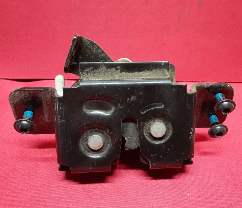 2005 2006 Jeep Grand Cherokee Liftgate Tailgate Latch Lock Actuator 4589122AA