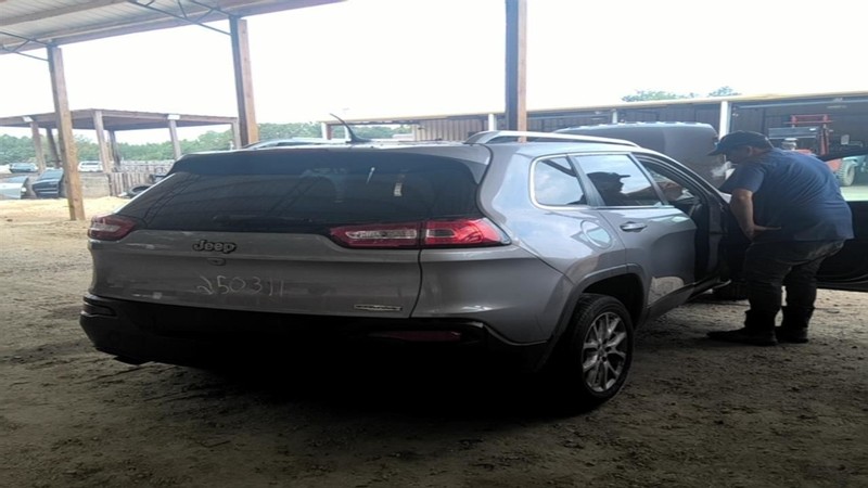Anti-Lock Brake Part Assembly Includes Module Fits 14 CHEROKEE 1664631