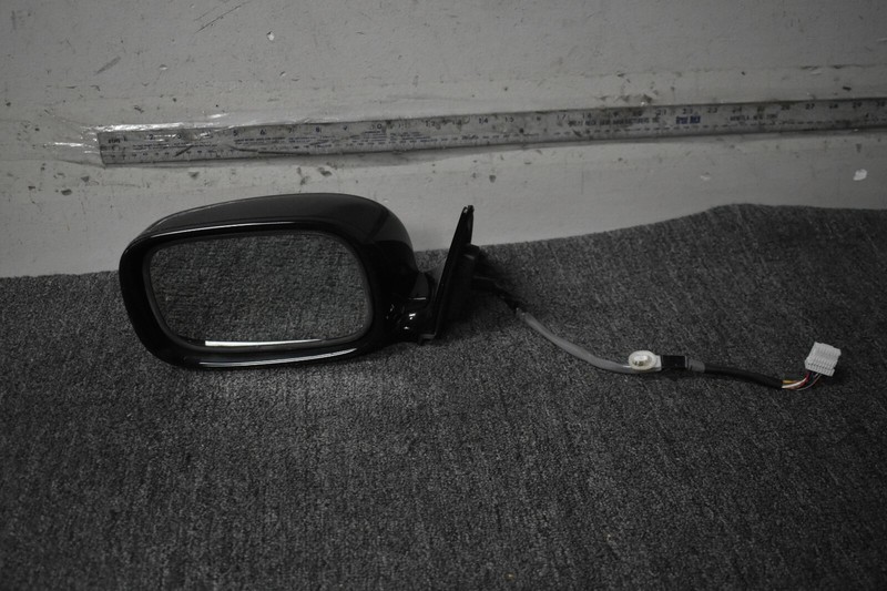 TOYOTA LEFT SIDE MIRROR FACTORY OEM