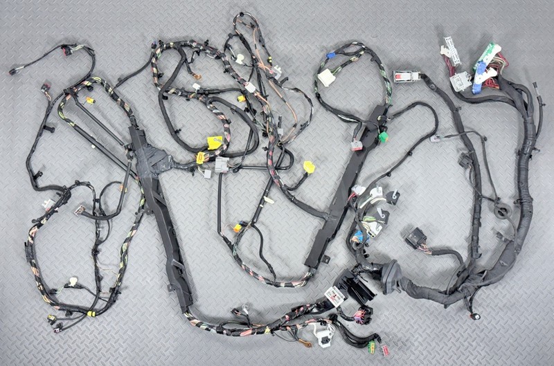 ✅ 13-24 RAM 1500 Classic QUAD CAB OEM BODY WIRING HARNESS Cabin Wire Mopar 84K