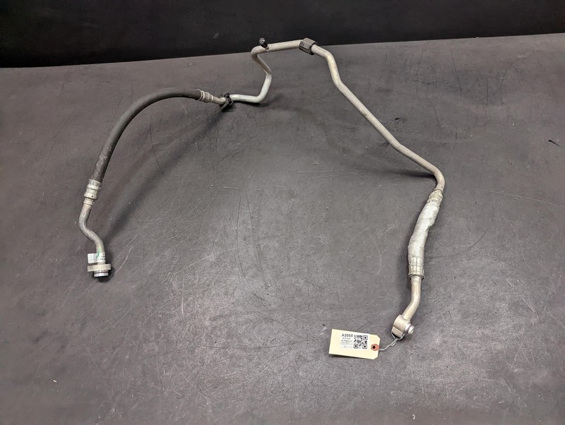 A/C Refrigerant Suction Hose 2018 Audi Q3 8U0820743M 2015 2016 2017