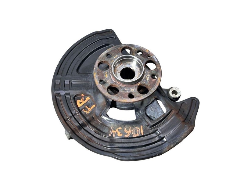 2018-2019 Mercedes GLA-Class Right Passenger Side Front Spindle
