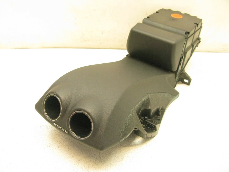 03-09 MERCEDES W209 CLK500 CLK320 CLK550 CENTER CONSOLE REAR SUBWOOFER L7 062117