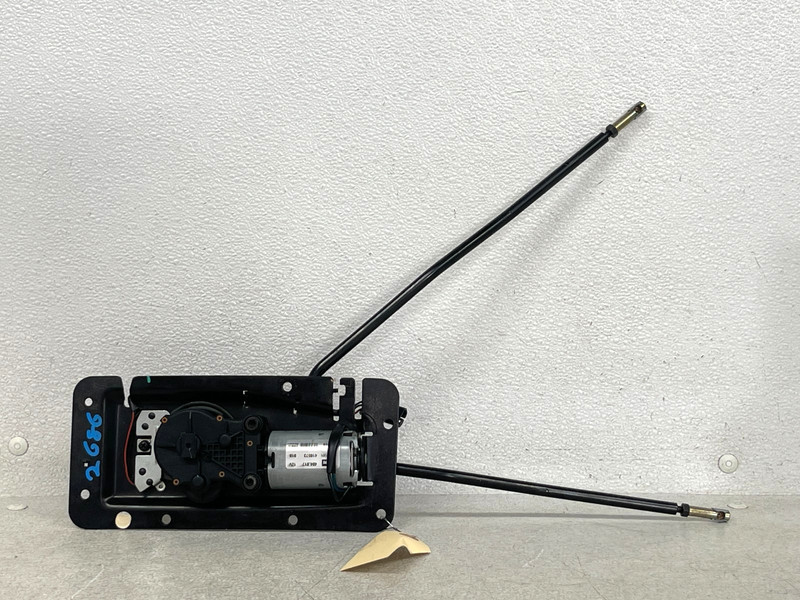 ⭐2003-2006 CHEVROLET SSR CONVERTIBLE ROOF OVERHEAD LOCK LATCH MOTOR OEM LOT2686
