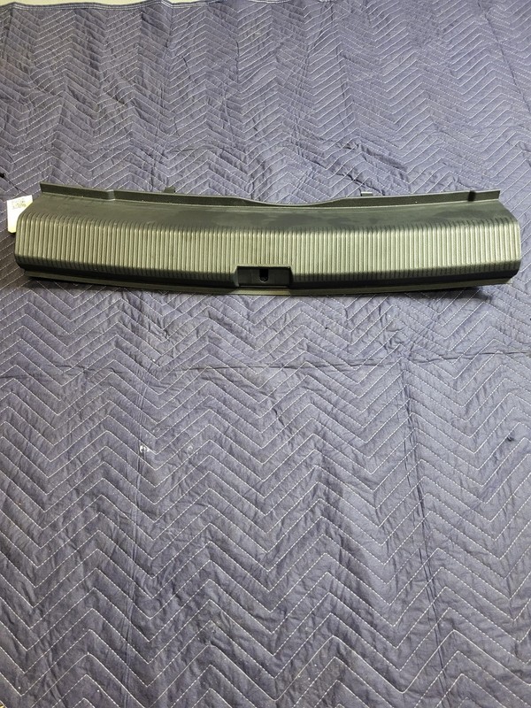 Used Oem Volkswagen Rear Trunk End Sill Scuff Plate for Passat 561863459C 2020