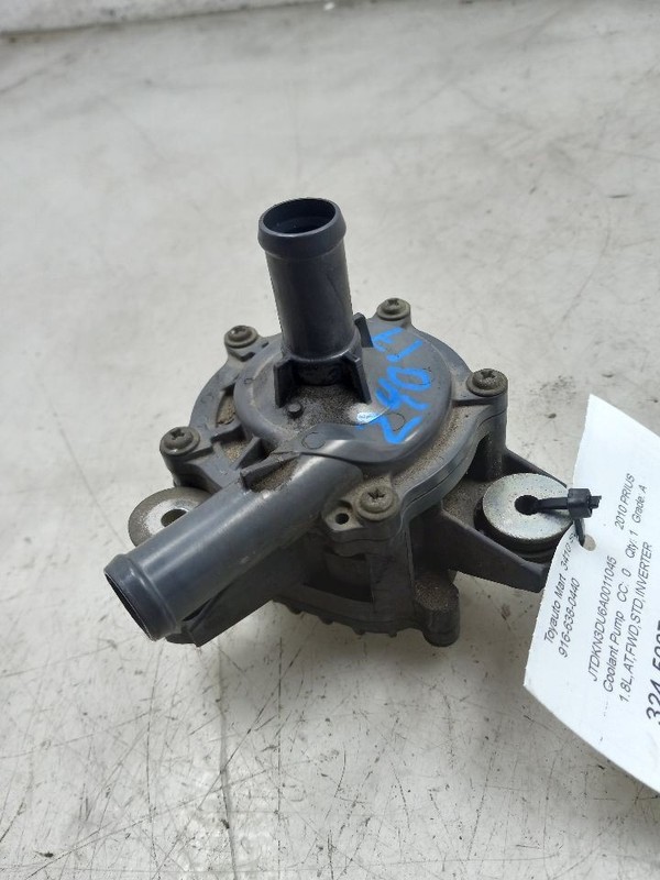 10 11 TOYOTA PRIUS 1.8L COOLANT PUMP INVERTER