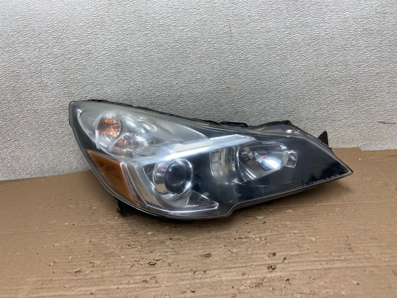 2013 - 2014 Subaru Legacy Outback Right Passenger Headlight AB1602 DW