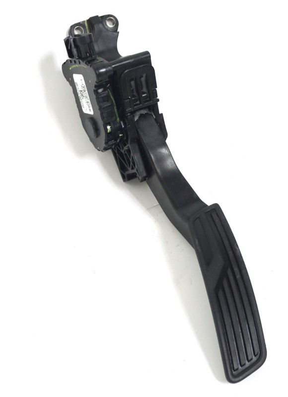 2010-2015 Chevy Camaro SS ZL1 Accelerator Gas Pedal Sensor OEM GM 22741799 USED