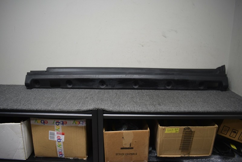 2003-2005 RANGE ROVER ROCKER PANEL LEFT SIDE FACTORY OEM