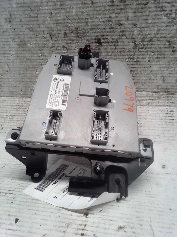Used Air Bag Module fits: 2018 Mercedes-benz Mercedes c-class 205 Type air bag S