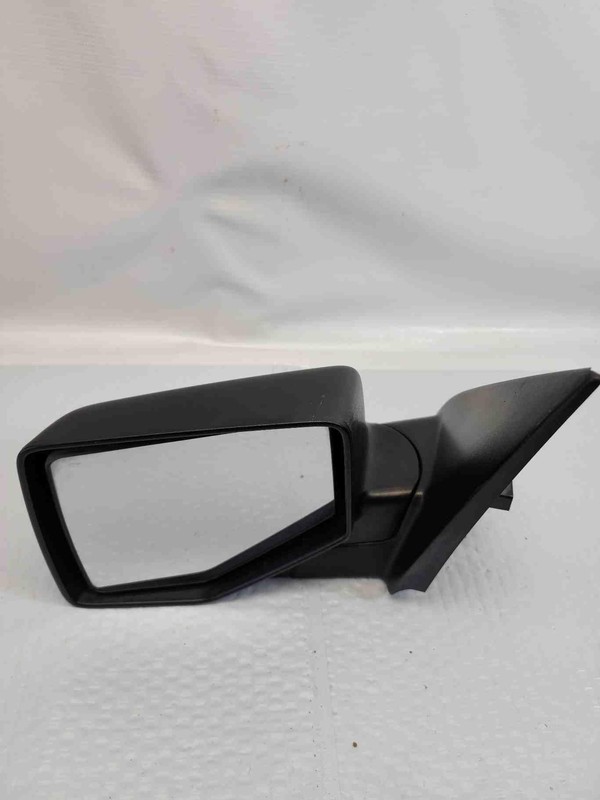 2006 Explorer LH Driver side Power Door Folding Mirror W/O Approach Lamps