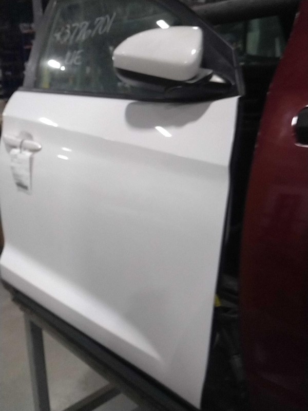 2016 Hyundai Tucson Front Right Door White 344103 Used 100K Miles