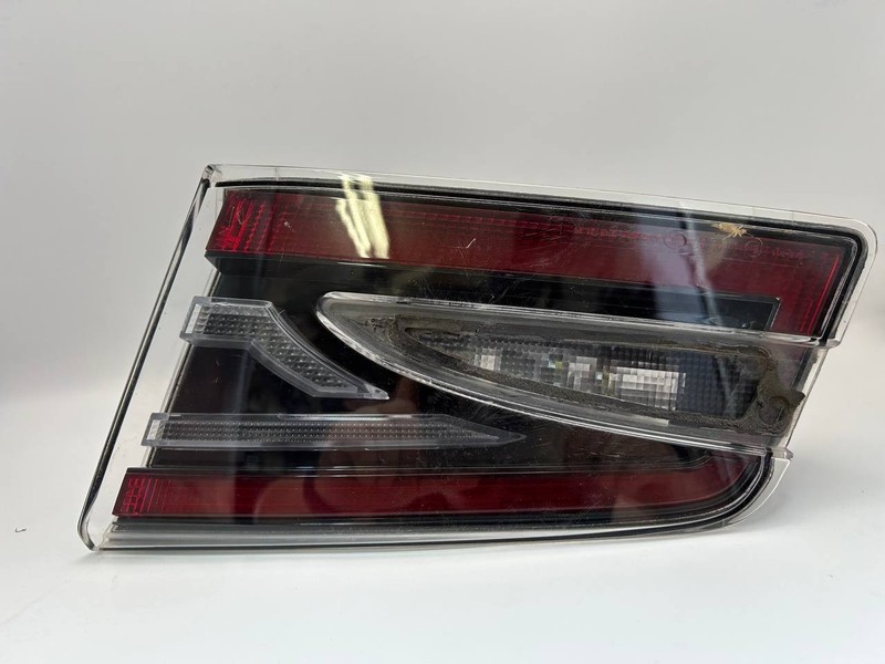 ✅ 12-22 Model S MS Passenger Side Trunk Inner Taillight Lamp Right 6005924-00-C