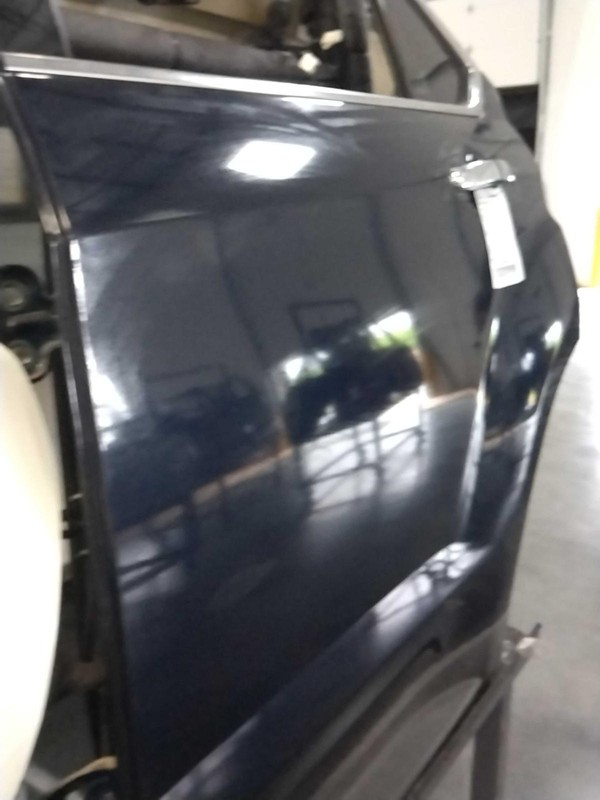 2016 Chevrolet Equinox Left Door Black 4DR SUV Used OEM 136972, 97000 Miles