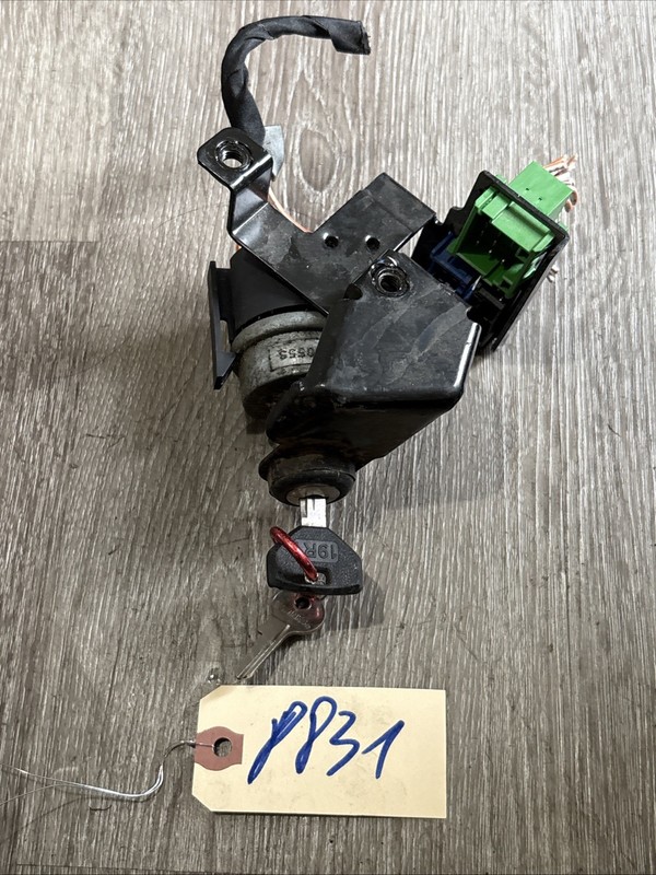 VOLVO IGNITION SWITCH WITH KEY, POLLAK - P/N: 21780553