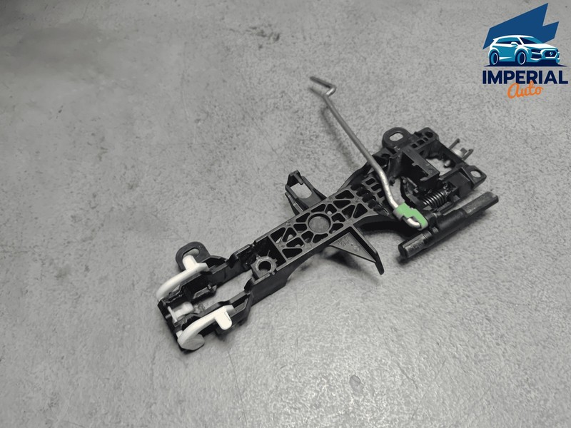TOYOTA CAMRY 2018-2024 FRONT LEFT DRIVER SIDE EXTERIOR DOOR HANDLE BASE OEM