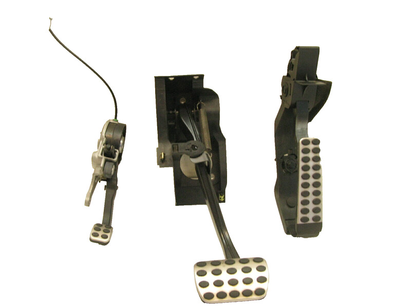 AMG 03-09 MERCEDES CLK350 CLK500 W209 GAS THROTTLE BRAKE E-BRAKE PARK PEDAL