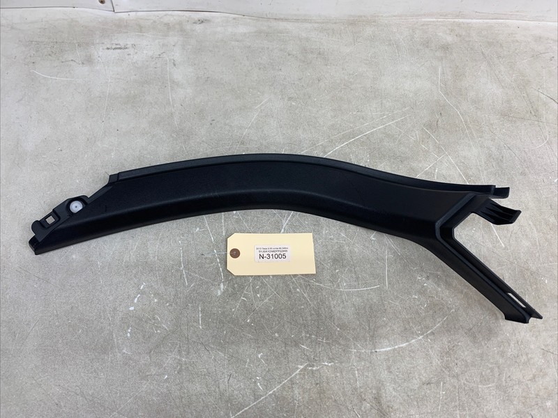Tesla Model S Rear Trunk Garnish Right Passenger Side Trim 1009066-00-C 31005 U5