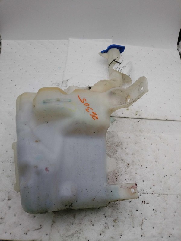 2015 Lincoln MKZ Washer Fluid Reservoir OEM Grey 2.0L 89000 Miles