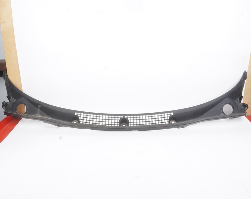 2014 - 2021 BMW i3 i3s I01 Windshield Wiper Cowl Panel Grille Cover OEM