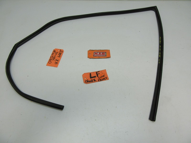 SCION XB LF FRONT DOOR WINDOW GLASS SEAL CHANEL TRACK GUIDE LEFT RUBBER RUN L LH