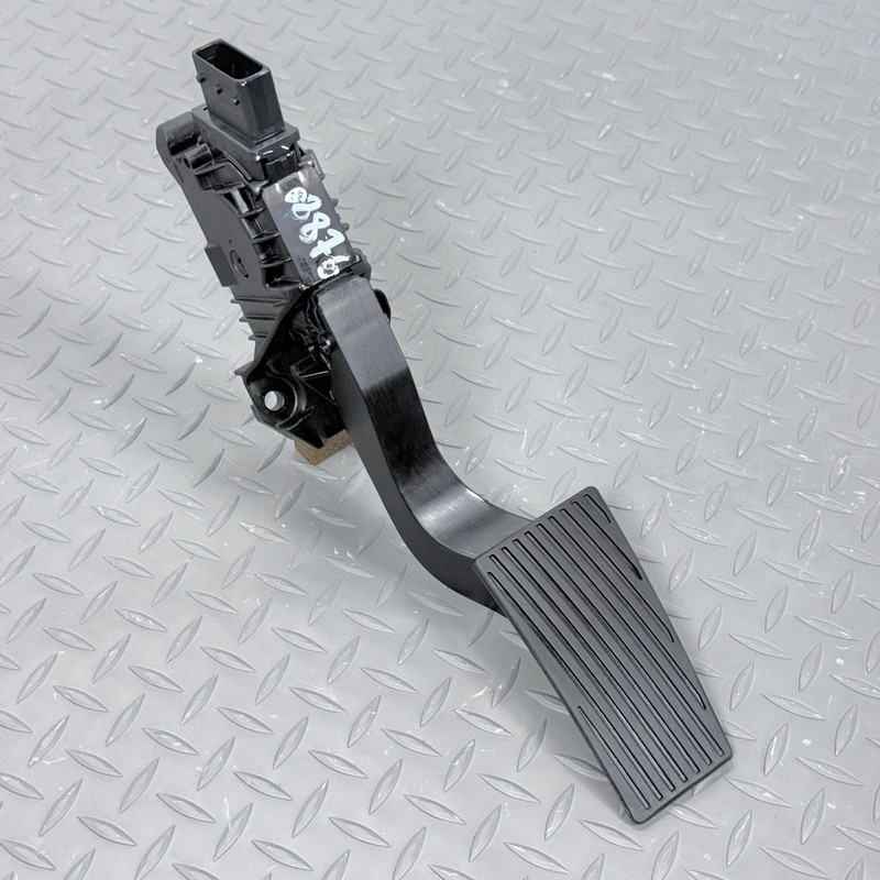 ✅ 2019-26 RAM 1500 5th Gen. OEM ACCELERATOR PEDAL THROTTLE SENSOR GAS 68267286AB