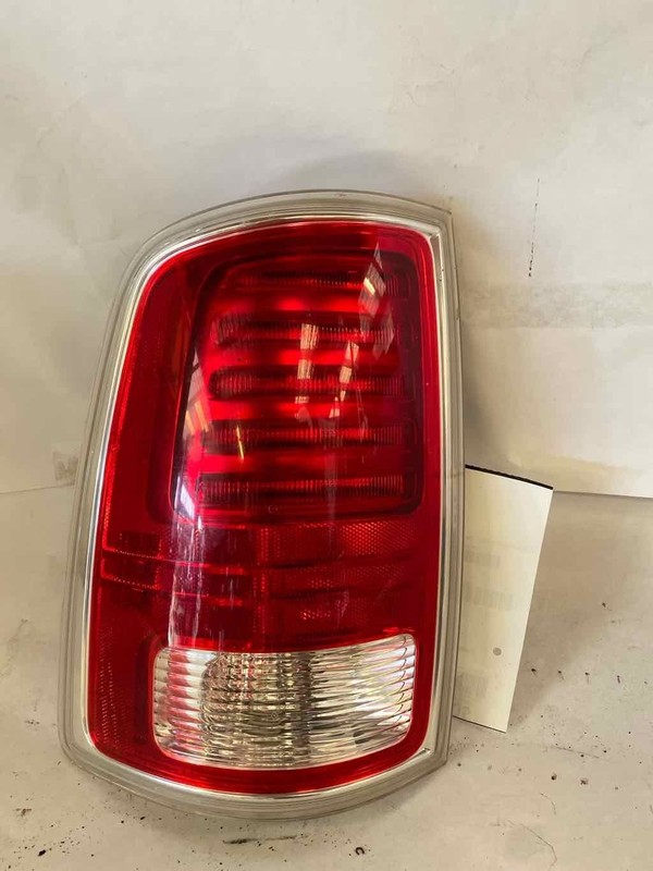 Tail Light Assembly DODGE PICKUP 1500 Left 13 14 15 16 17 18 19 20 21 22 23 24