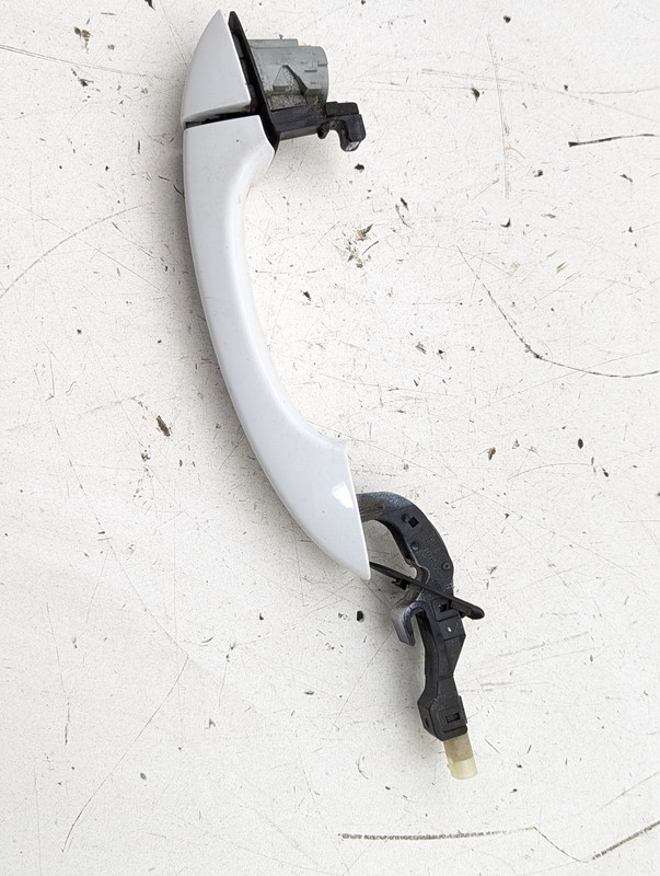 12-18 Audi A6 A7 Right Passenger Side Exterior Door Handle White