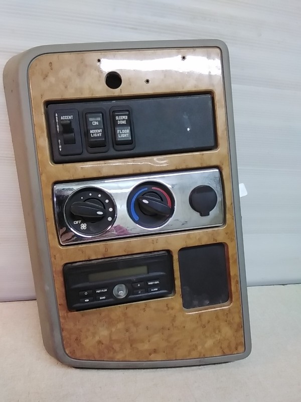 International Sleeper Control Panel Sleeperxs064813