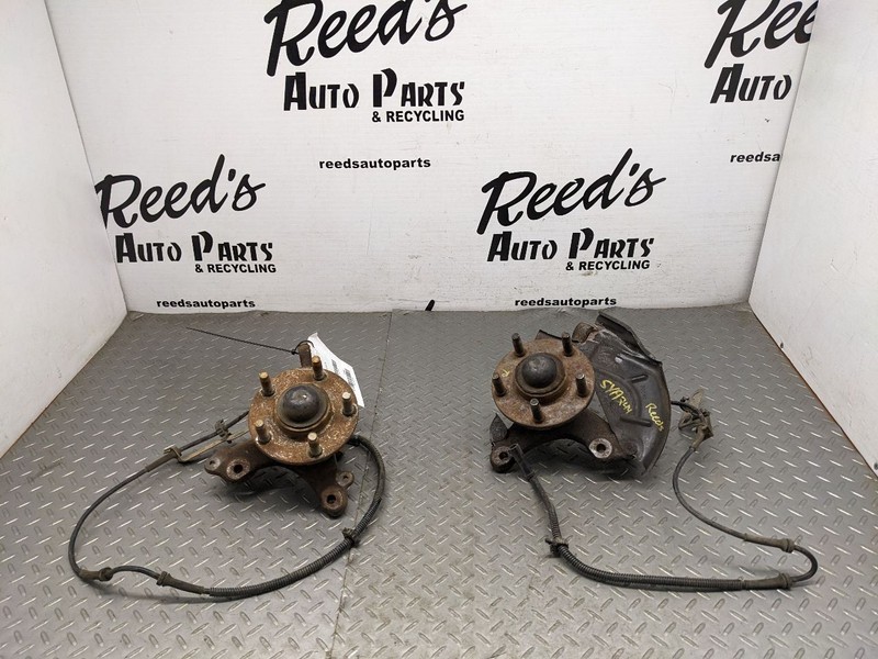 96-04 Mustang GT Cobra Front Spindles Hubs Knuckle Pair Set Oem 1193191