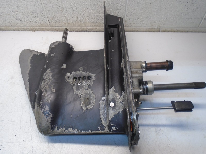 HOMC Cobra Stern Drive Lower Gear Housing PN 333856 Lower Unit 2.3L 3.0L