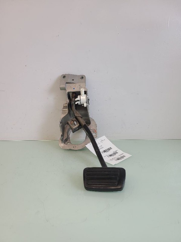 Brake Pedal Fits 2019 Camaro 581385