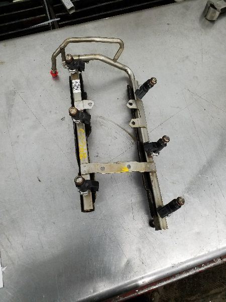Fuel Injection Parts Fuel Injector Throttle Valve Fits 06-11 IMPALA 183087