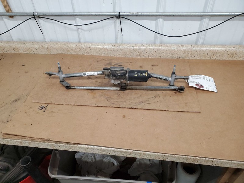 Wiper Transmission Thru 1/29/08 Fits 07-08 EQUINOX 290452