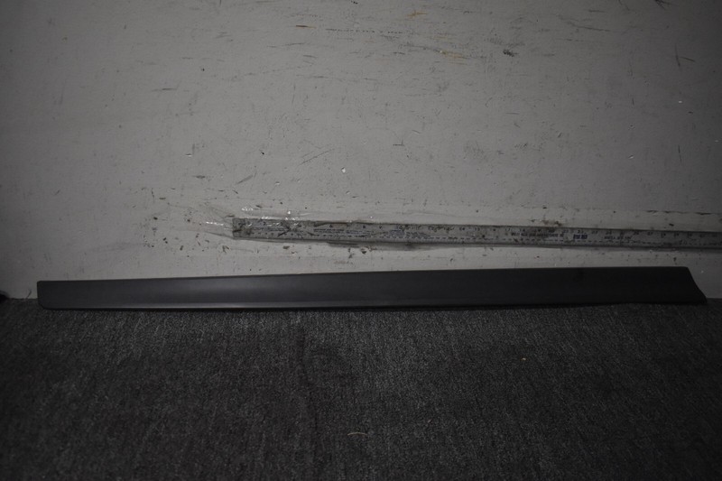 2014-2019 NISSAN ROGUE S MOLDING FRONT LEFT SIDE FACTORY OEM