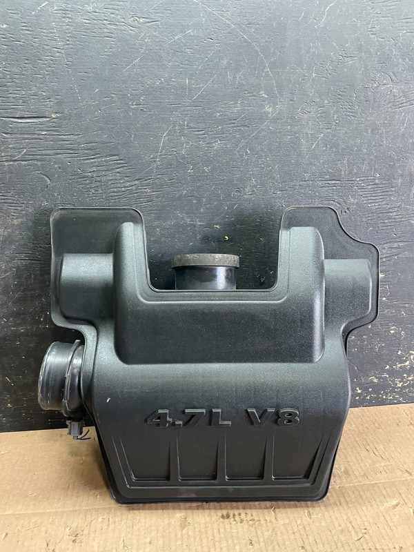 2004 - 2009 Dodge Durango 4.7L Air Filter Cleaner Box AA6160 DG