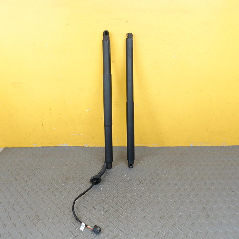 2018-2021 BUICK ENCLAVE POWER LIFTGATE STRUT LEFT 84771388 + RIGHT 84243984 OEM