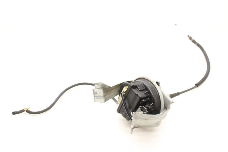1984-1986 Nissan 300ZX Z31 2+0 Cruise Control Speed Actuator with Cable