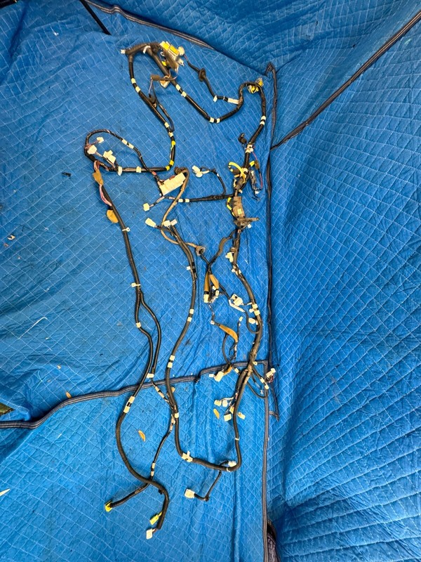 2001-2003 LEXUS LS430 LEFT DRIVER BODY FLOOR WIRING HARNESS CABLE OEM