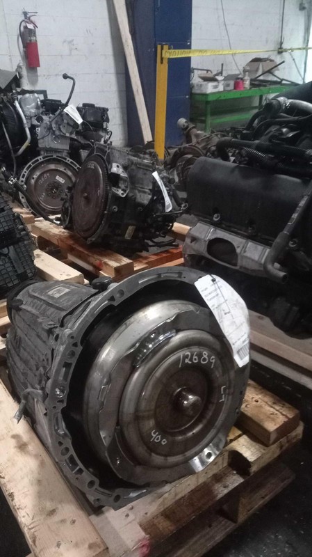 2015 MERCEDES C-CLASS Automatic Transmission Assembly OEM 114K Miles Black
