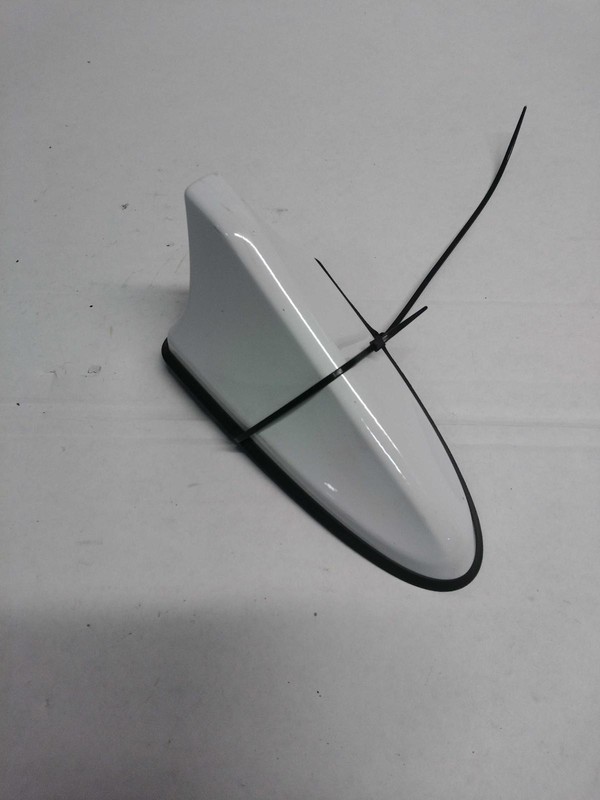 2017 Hyundai Elantra Shark Fin Antenna White OEM Used 4779136 73K Miles