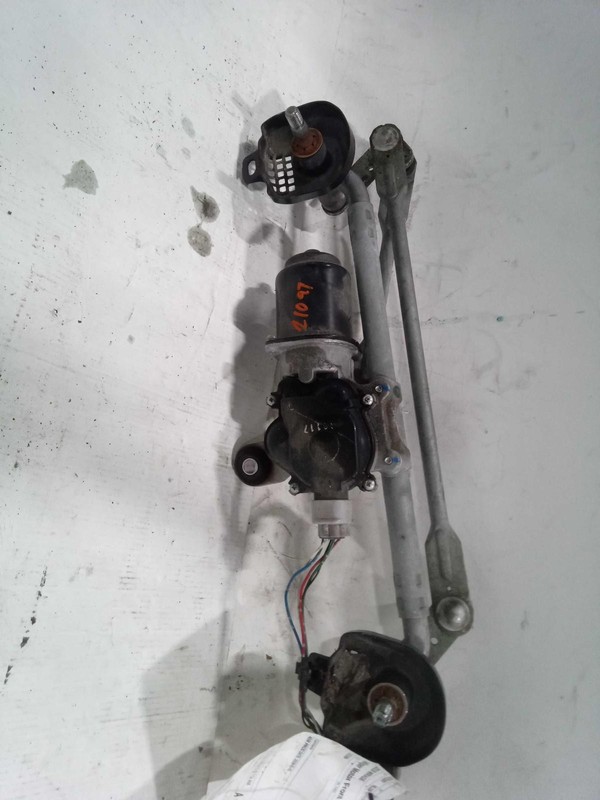2019 Mitsubishi Mirage Wiper Motor OEM Black 8250A493 100K Miles