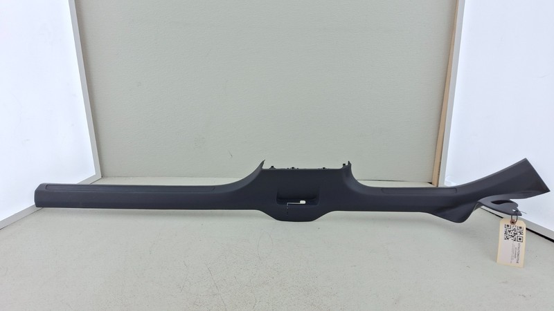 2019-2025 VOLKSWAGEN JETTA RIGHT SIDE DOOR SILL SCUFF LOWER PLATE TRIM COVER OEM