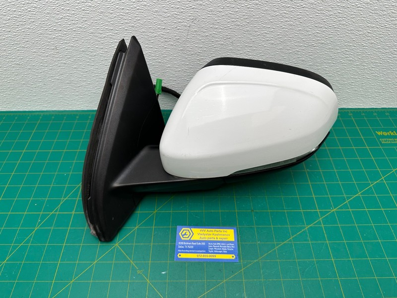 FOR PARTS!!! 11-18 Volvo S60 LEFT DRIVER SIDE DOOR REAR VIEW MIRROR White OEM