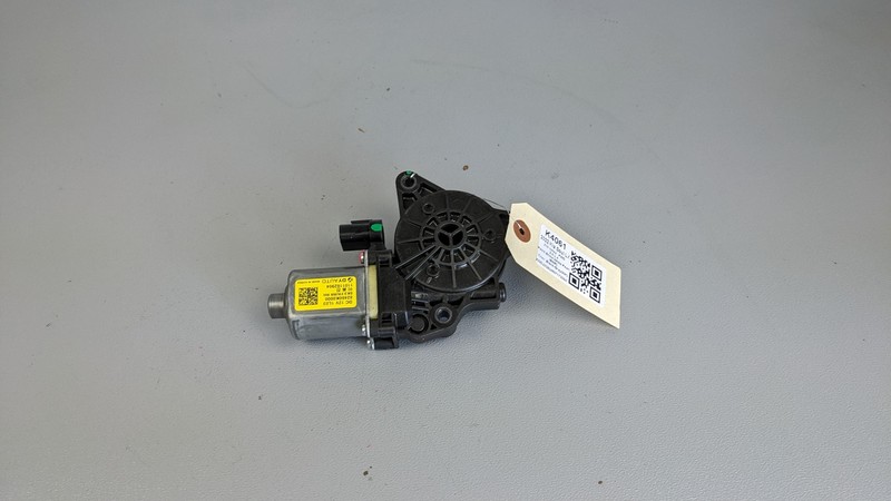 Front Right Door Window Regulator Motor 2022 Kia Soul LX 82460-K0000 2020 2021