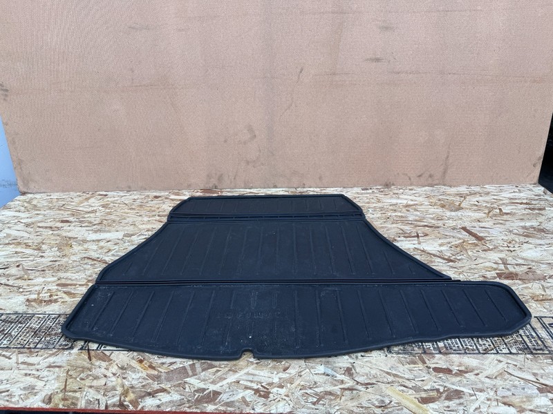 INFINITI Q60 2017-2022 OEM TRUNK RUBBER MAT CARPET ASSEMBLY