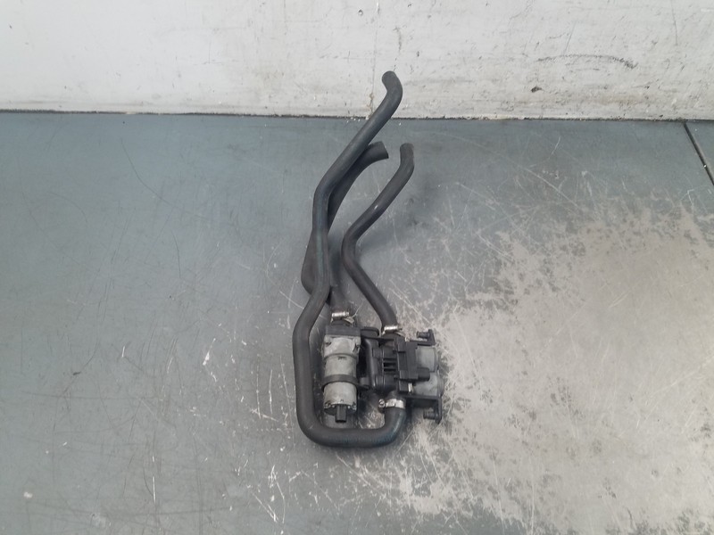 2001 BMW M5 E39 Heater Control Valves #97647 V5