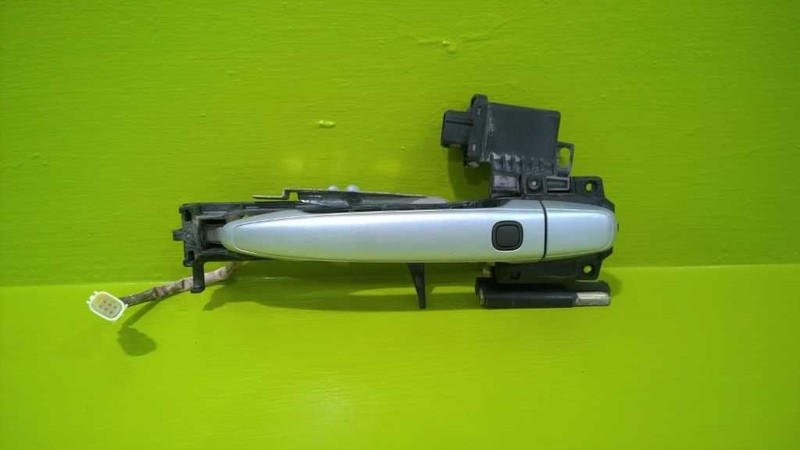 05 06 07AVALON PASSENGER RIGHT FRONT EXTERIOR DOOR HANDLE OEM 2876-50