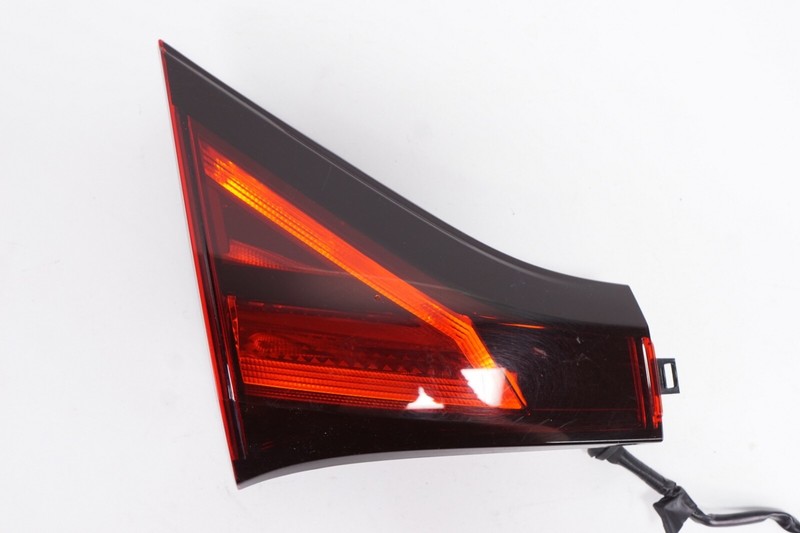 NISSAN KICKS Left LH Inner Tail Light Tail Lamp OEM 2021 - 2023